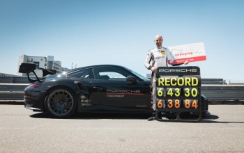 Porsche bate recorde em Nurburgring